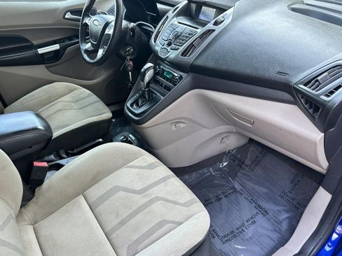 Used 2014 Ford Transit Connect XLT image 30