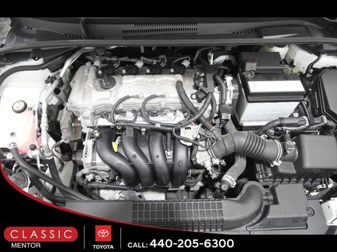 Used 2020 Toyota Corolla LE image 17