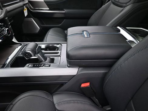 New 2025 Ford F150 Platinum w/ Equipment Group 702A High image 21