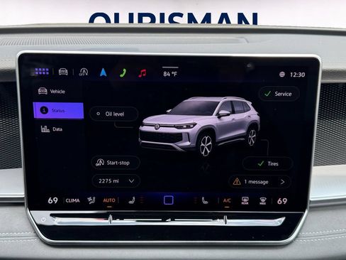 Used 2025 Volkswagen Tiguan SE R-Line FWD image 14