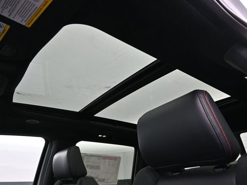 New 2025 Ford F150 Raptor image 8