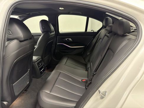 Used 2022 BMW 330e xDrive w/ Driving Assistance Package AWD/4WD image 31