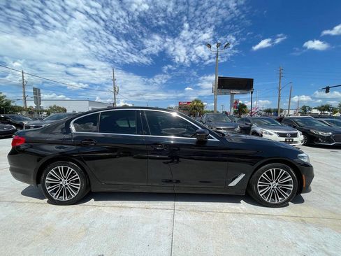 Used 2019 BMW 530i w/ Convenience Package RWD image 4
