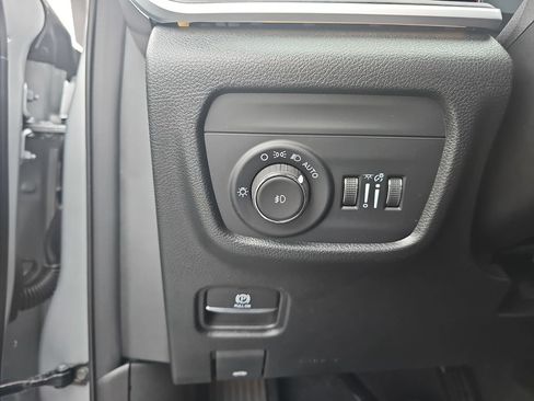 New 2025 Jeep Grand Cherokee L Limited image 27