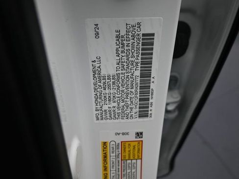 Used 2024 Honda Accord EX-L image 18