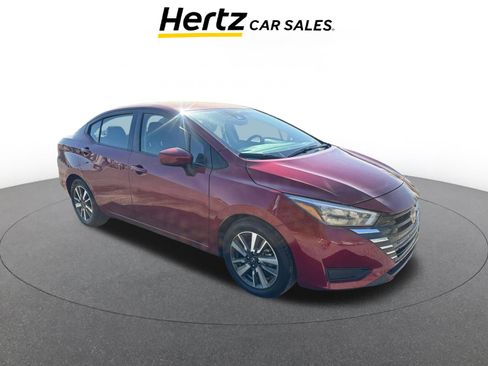 Used 2025 Nissan Versa SV FWD image 1