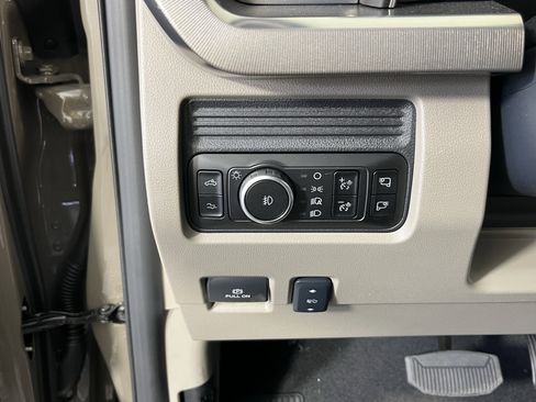 New 2026 Ford F350 Platinum w/ Platinum Plus Package AWD/4WD image 20
