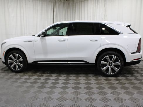 New 2025 Cadillac Escalade IQ Luxury 1 image 32