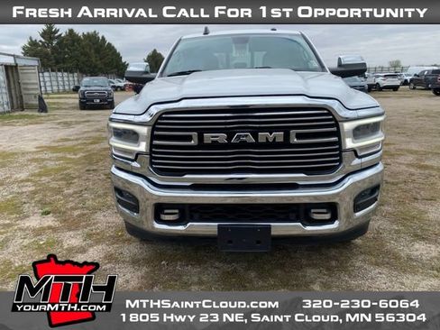Used 2022 RAM 2500 Laramie AWD/4WD image 4