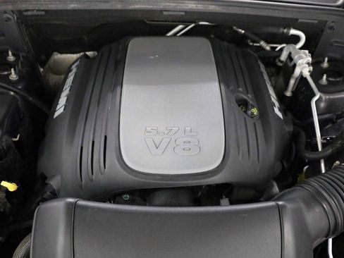 Used 2019 Dodge Durango R/T w/ Blacktop Package image 39