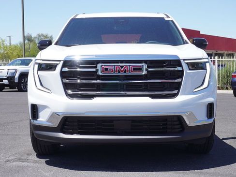 New 2025 GMC Acadia Elevation image 5