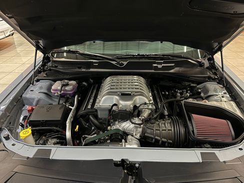 Used 2020 Dodge Challenger SRT Hellcat Redeye image 52