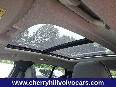 New 2026 Volvo XC40 B5 Plus w/ Protection Package Premier image 15