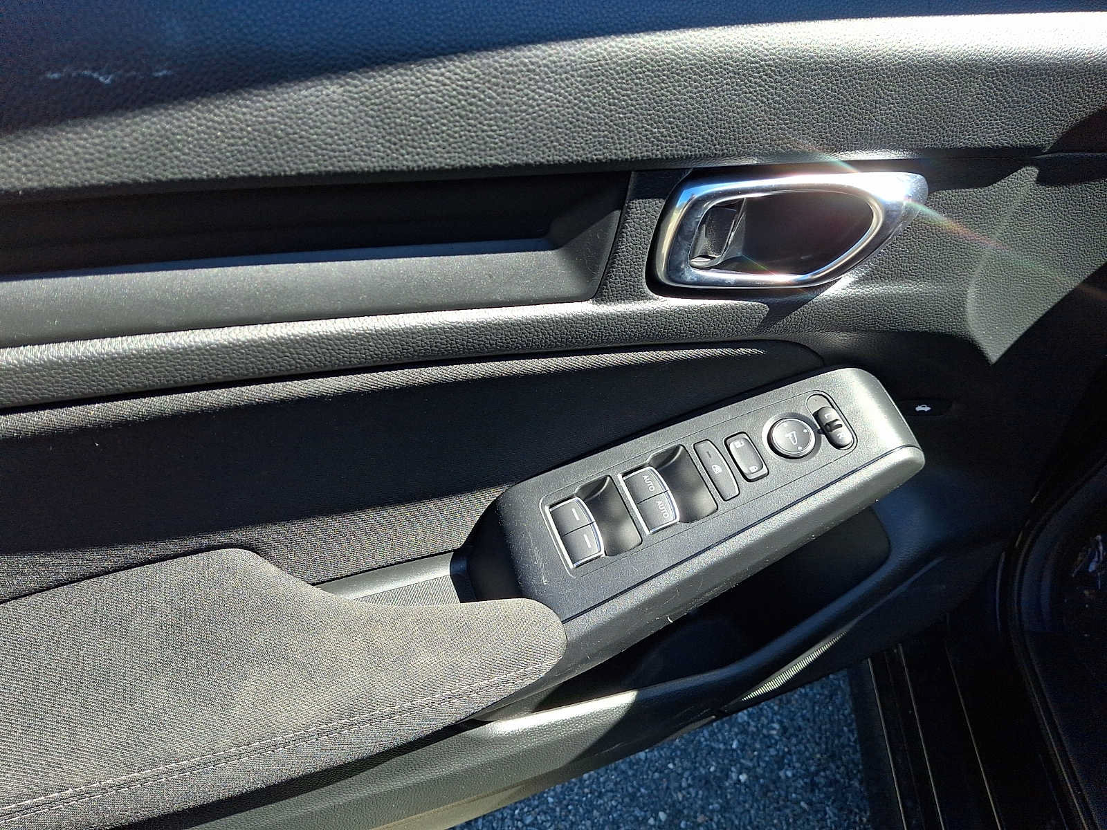 Used 2024 Honda Civic Sport image 13