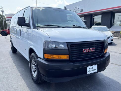 Used 2018 GMC Savana 2500 Extended RWD image 5