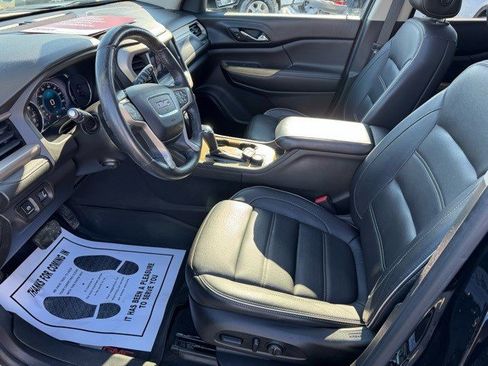 Used 2017 GMC Acadia Denali w/ Technology Package image 11