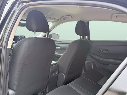 Used 2025 Nissan Sentra SV w/ Trunk Package FWD image 28