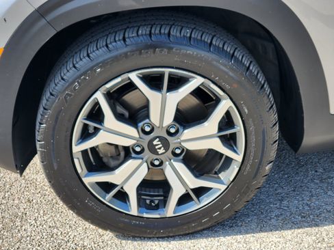 Used 2021 Kia Seltos EX AWD/4WD image 30