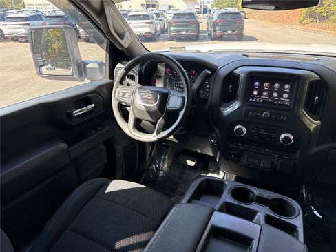 Used 2024 GMC Sierra 2500 Pro w/ Convenience Package image 15