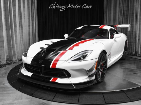 Used 2016 Dodge Viper ACR w/ Extreme Aero Package RWD image 2
