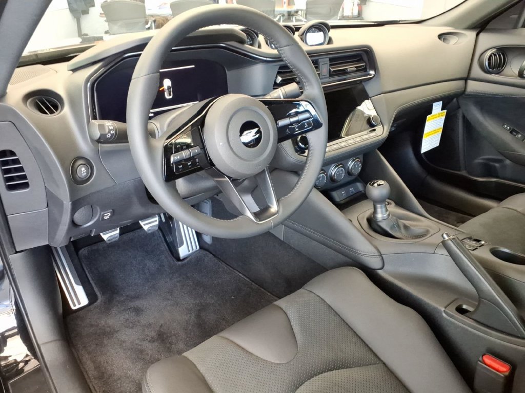 New 2026 Nissan Z Performance w/ Floor Mat Package RWD image 7