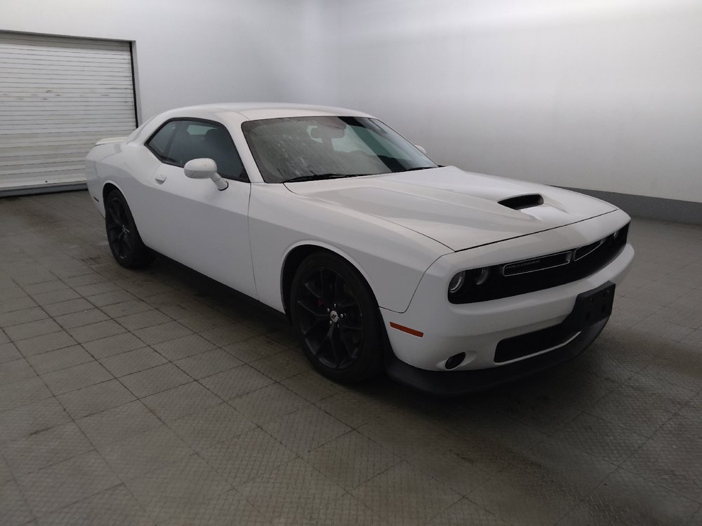 Used 2022 Dodge Challenger GT RWD image 13
