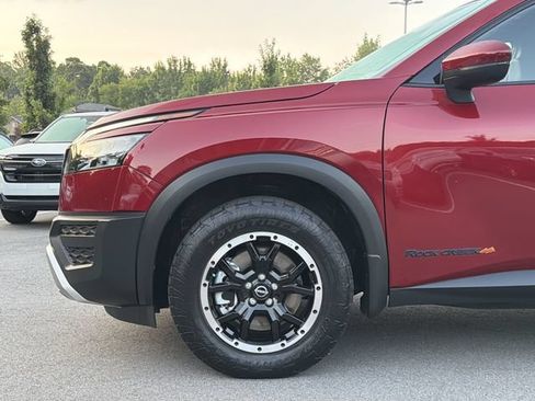 Used 2024 Nissan Pathfinder Rock Creek AWD/4WD image 9