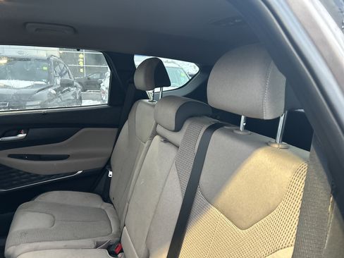 Used 2020 Hyundai Santa Fe SEL w/ Convenience Package image 12