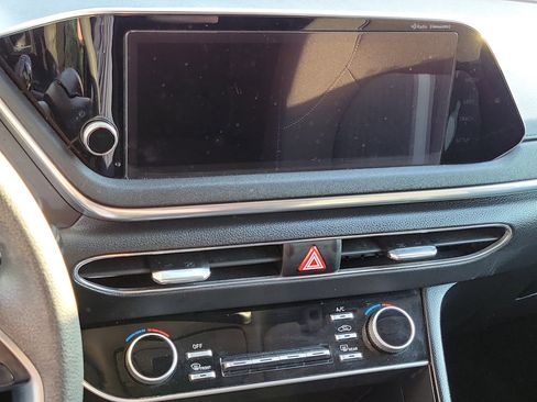 Certified 2023 Hyundai Sonata SEL FWD image 8