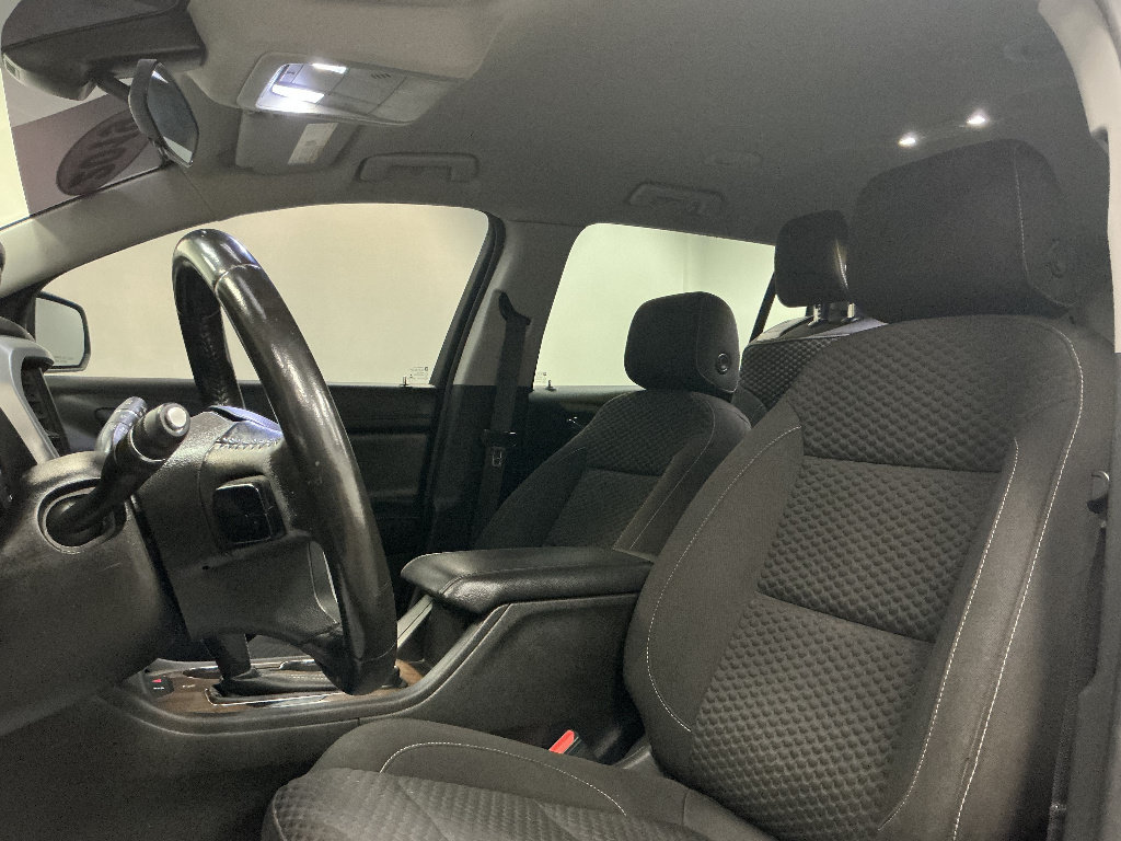 Used 2019 GMC Acadia SLE FWD image 10