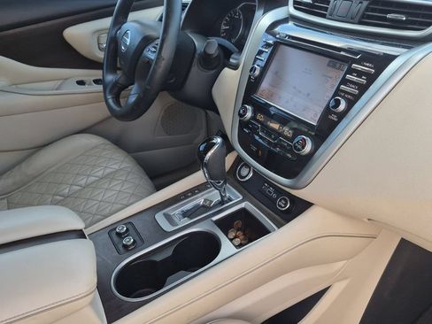 Used 2019 Nissan Murano Platinum FWD image 16