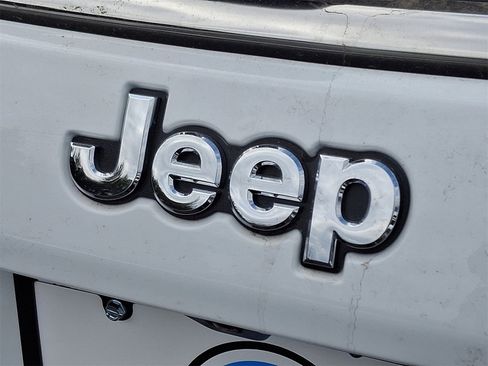 New 2026 Jeep Compass Limited image 11