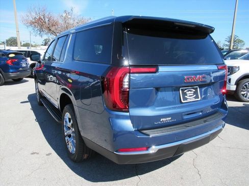 New 2026 GMC Yukon XL Elevation image 5