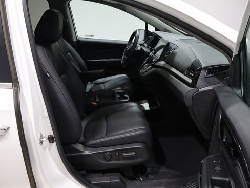 Used 2023 Honda Odyssey Touring image 28