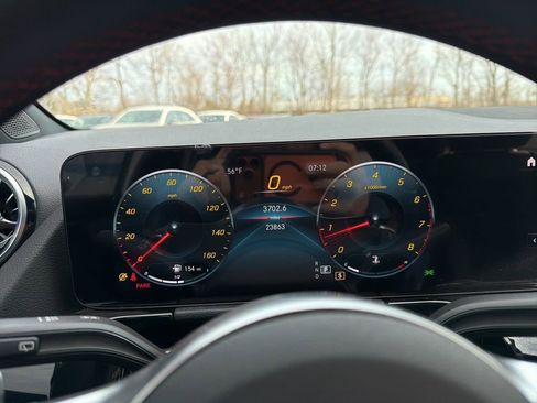 Used 2022 Mercedes-Benz GLA 250 4MATIC image 28