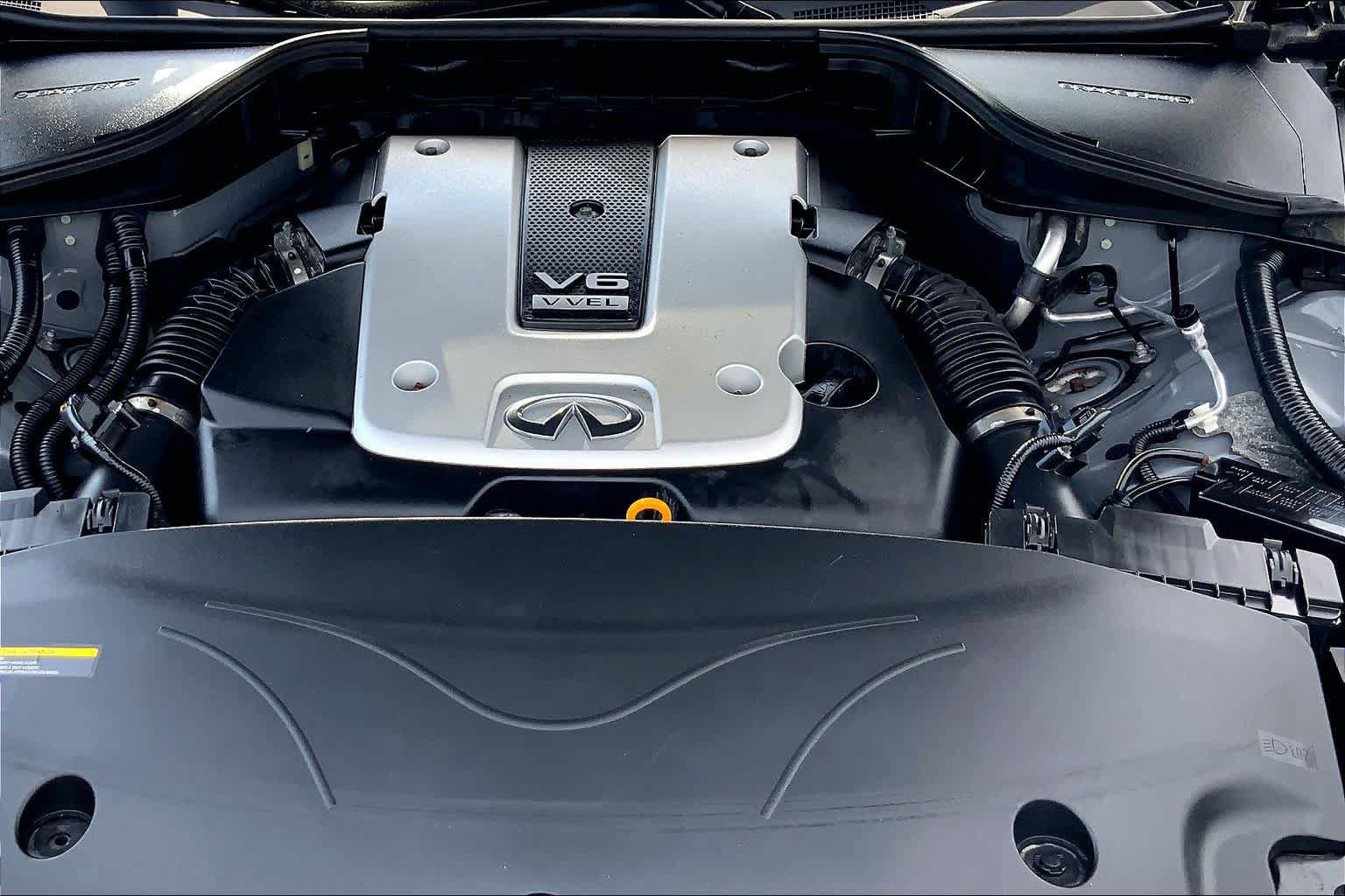 Used 2019 INFINITI Q70 L 3.7 AWD/4WD image 31