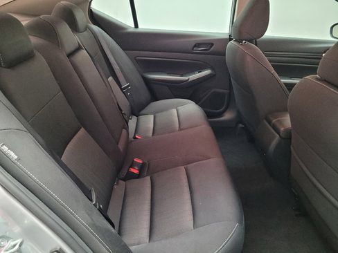 Used 2024 Nissan Altima 2.5 SV image 19