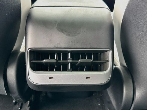 Used 2023 Tesla Model 3 Standard Range RWD image 17