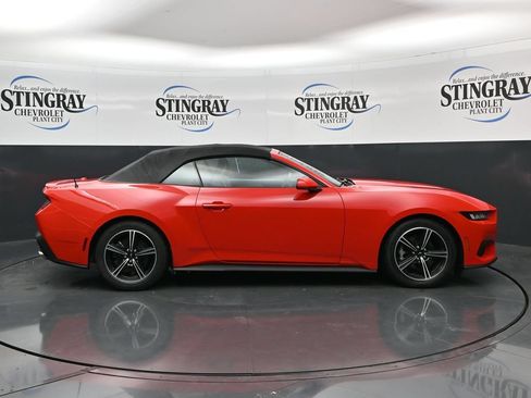 Used 2024 Ford Mustang Premium RWD image 8