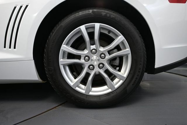 Used 2014 Chevrolet Camaro LS RWD image 10