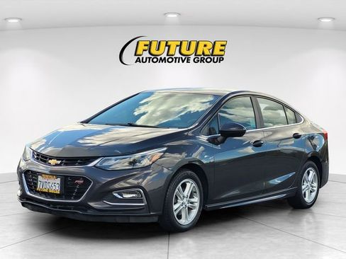 Used 2016 Chevrolet Cruze LT w/ Sun And Sound Package image 5