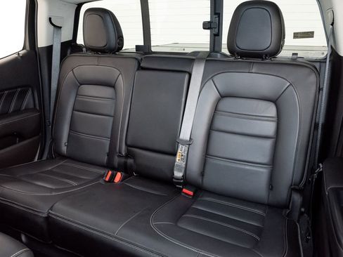 Used 2022 GMC Canyon Denali AWD/4WD image 23
