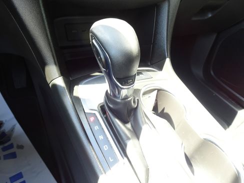 Used 2022 Chevrolet Equinox LT image 17