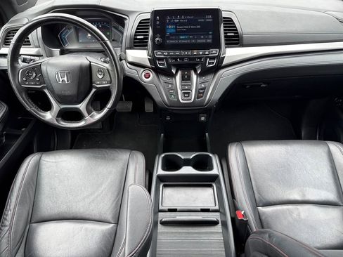 Used 2023 Honda Odyssey Sport image 7