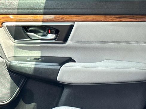 Certified 2021 Honda CR-V EX image 21