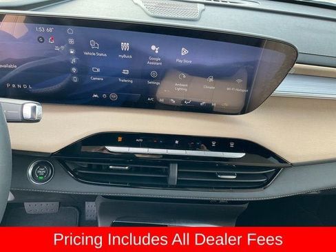 New 2026 Buick Enclave Preferred FWD image 10