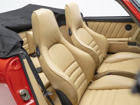 Used 1987 Porsche 911 Carrera image 21