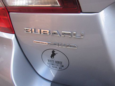 Used 2018 Subaru Outback 2.5i Premium AWD/4WD image 9
