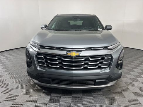 New 2026 Chevrolet Equinox LT w/ Safety and Technology Package FWD image 7
