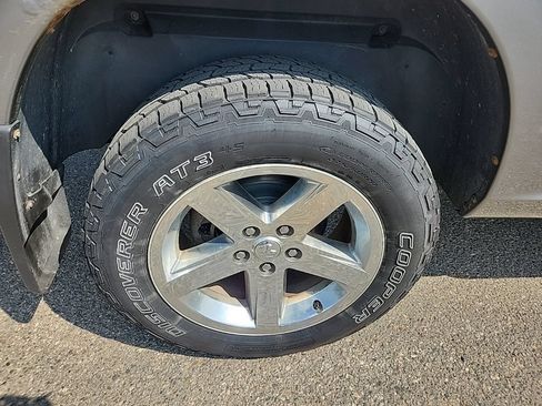 Used 2011 RAM 1500 Big Horn AWD/4WD image 40